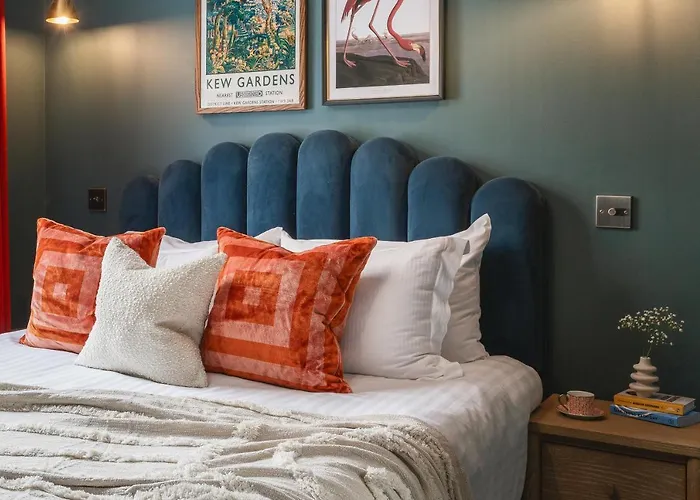 The Cotham Arms Apartmán *