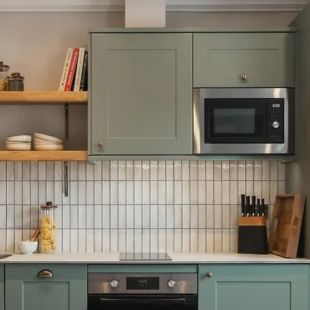 Apartmán The Cotham Arms