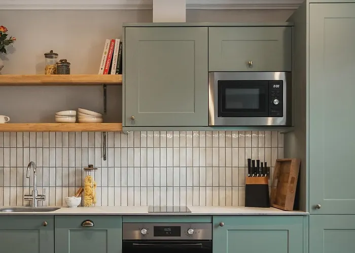 Apartment The Cotham Arms